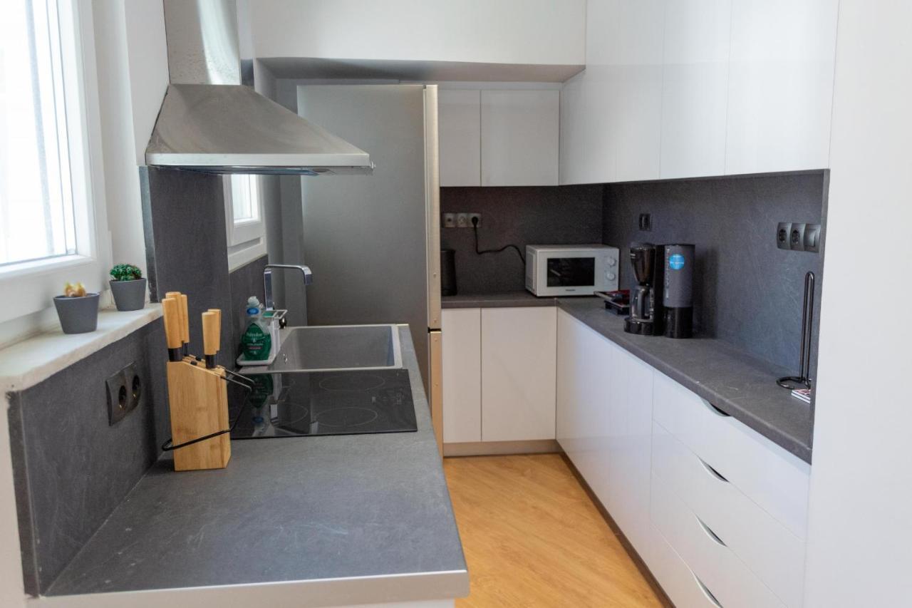 Gtrip Brand New Koukaki Apartment - 3125 أثينا المظهر الخارجي الصورة
